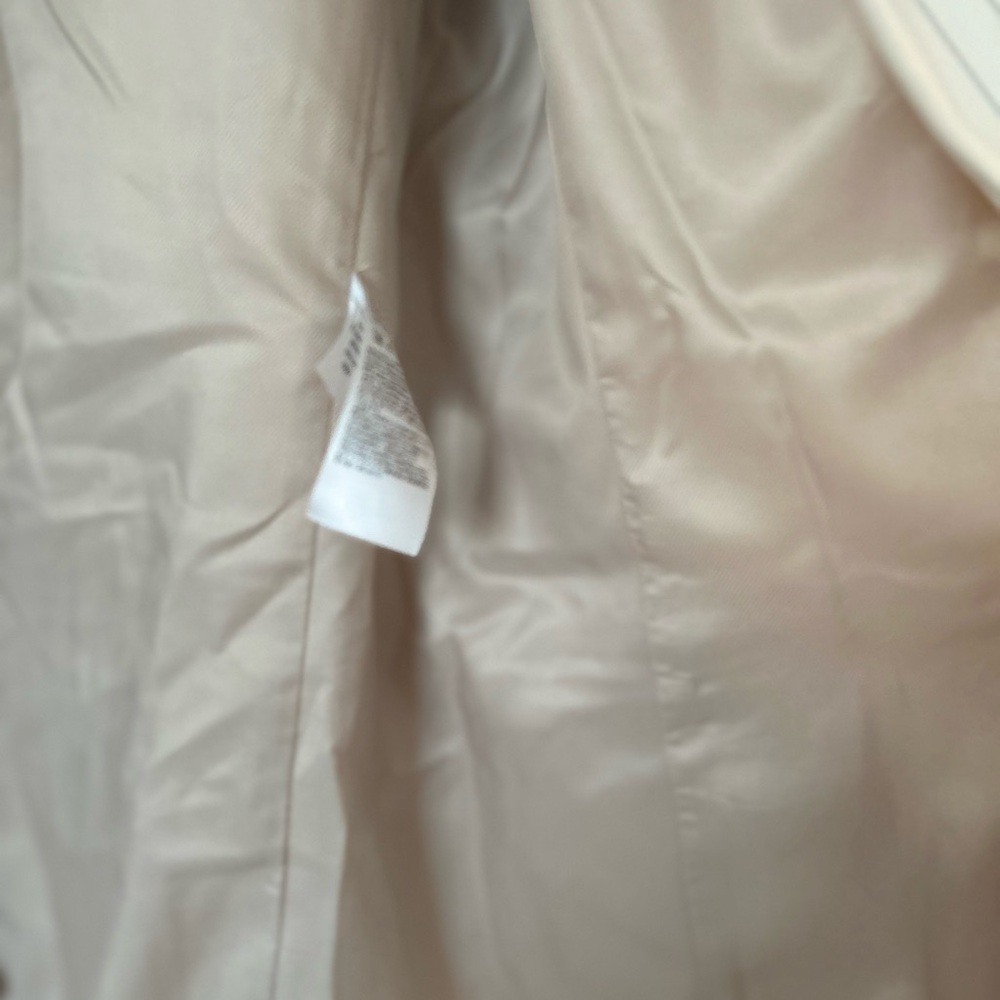 Banana Republic White With Black Stripes Women's Blazer Size 8 - Picture 6 of 7